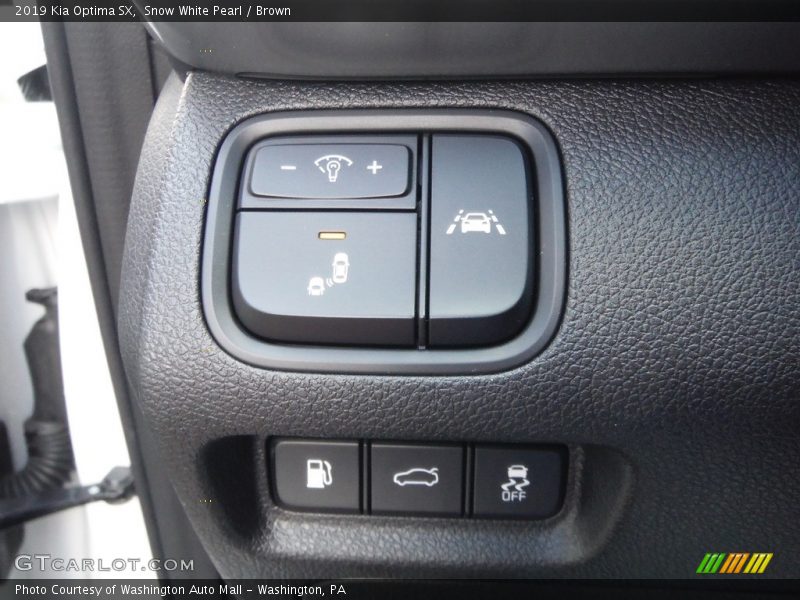 Snow White Pearl / Brown 2019 Kia Optima SX