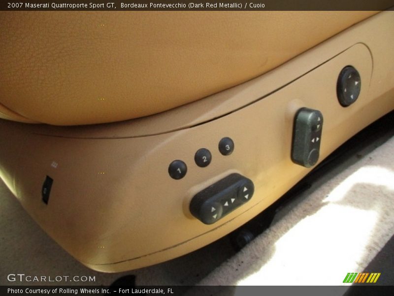 Controls of 2007 Quattroporte Sport GT
