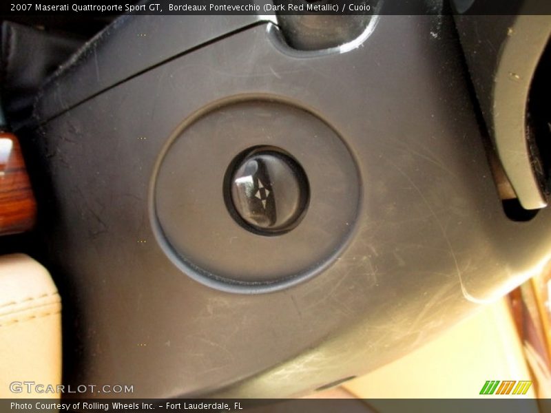 Bordeaux Pontevecchio (Dark Red Metallic) / Cuoio 2007 Maserati Quattroporte Sport GT