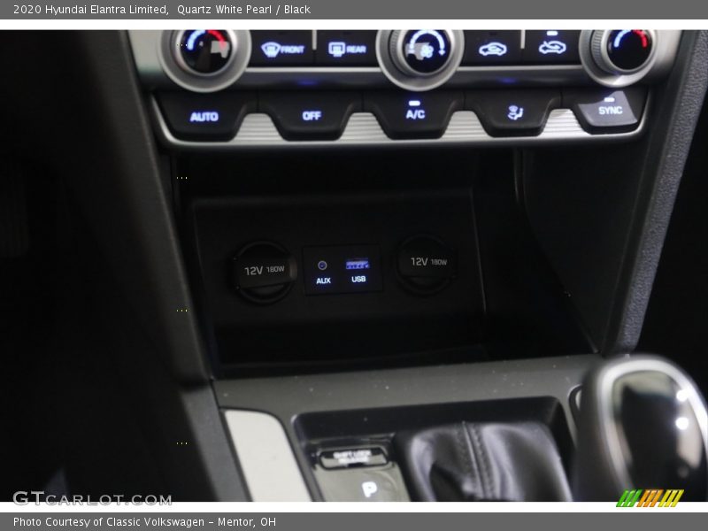 Quartz White Pearl / Black 2020 Hyundai Elantra Limited