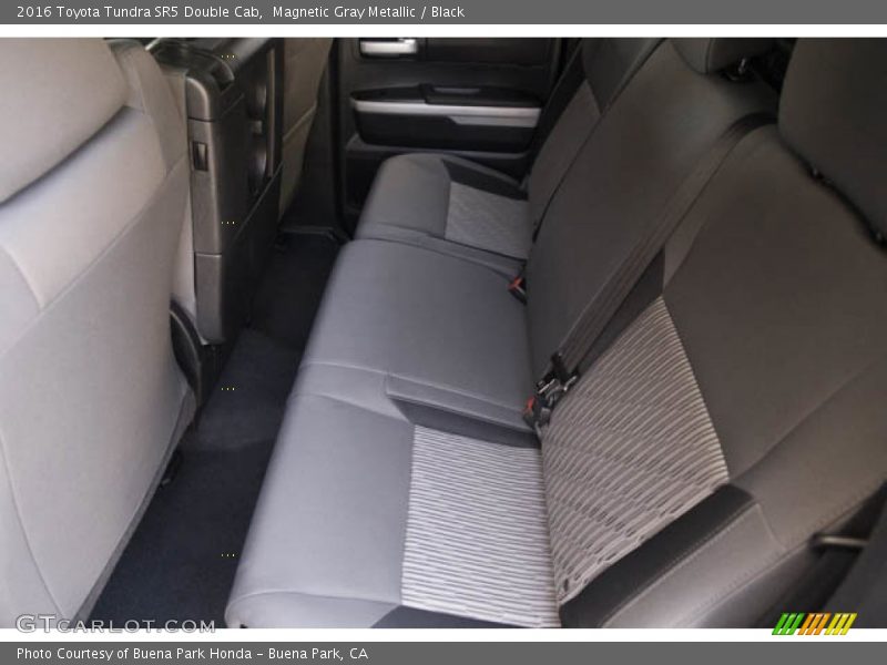 Magnetic Gray Metallic / Black 2016 Toyota Tundra SR5 Double Cab