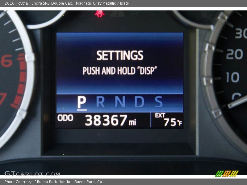 Magnetic Gray Metallic / Black 2016 Toyota Tundra SR5 Double Cab