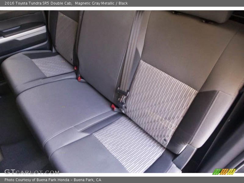 Magnetic Gray Metallic / Black 2016 Toyota Tundra SR5 Double Cab