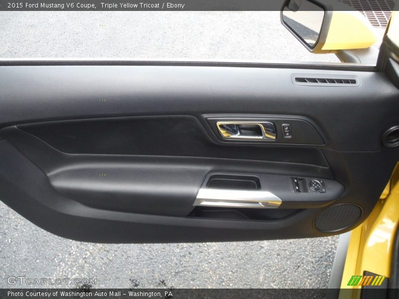 Triple Yellow Tricoat / Ebony 2015 Ford Mustang V6 Coupe