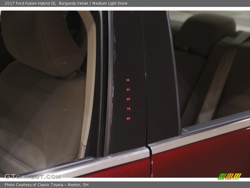Burgundy Velvet / Medium Light Stone 2017 Ford Fusion Hybrid SE
