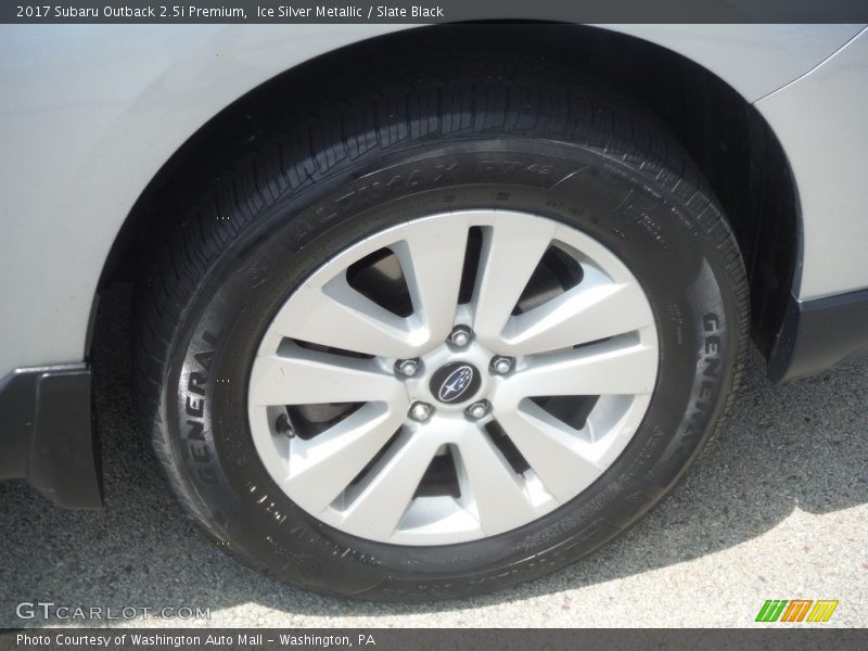 Ice Silver Metallic / Slate Black 2017 Subaru Outback 2.5i Premium