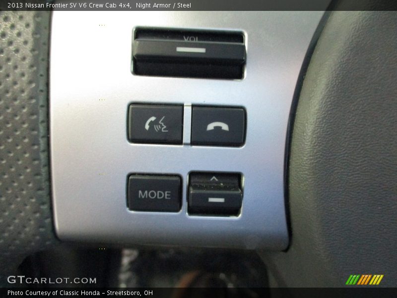 Controls of 2013 Frontier SV V6 Crew Cab 4x4