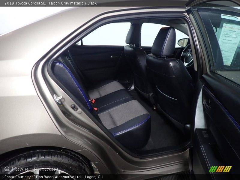 Falcon Gray metallic / Black 2019 Toyota Corolla SE