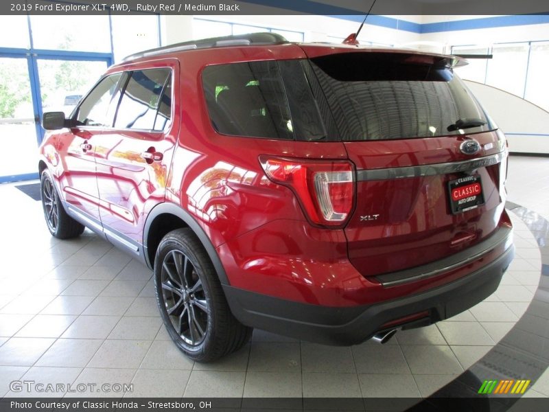 Ruby Red / Medium Black 2019 Ford Explorer XLT 4WD