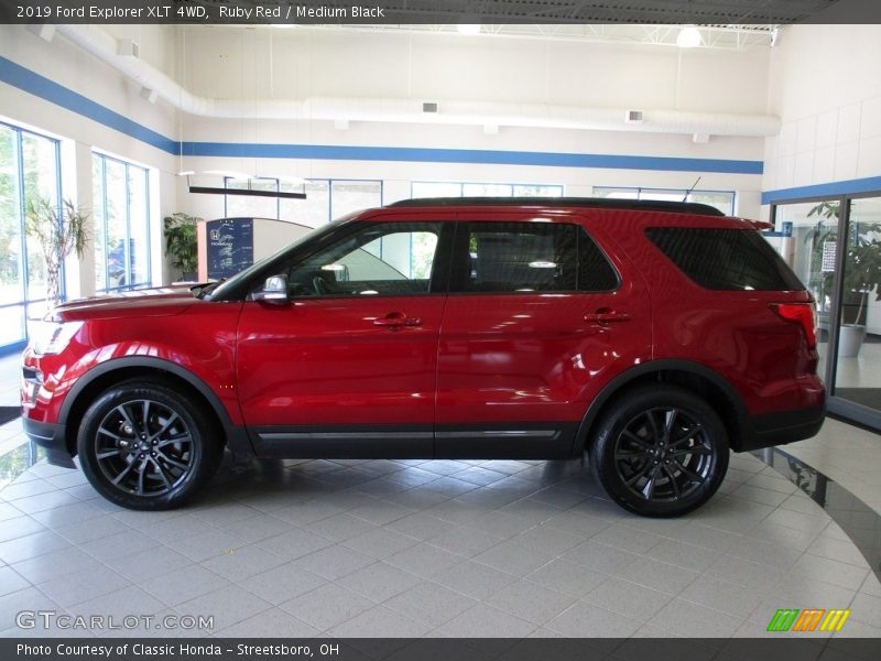  2019 Explorer XLT 4WD Ruby Red