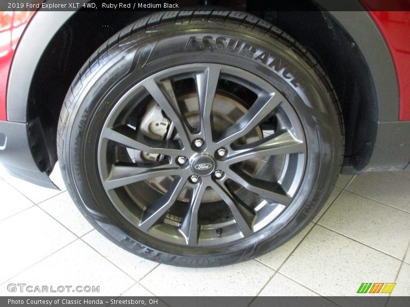  2019 Explorer XLT 4WD Wheel