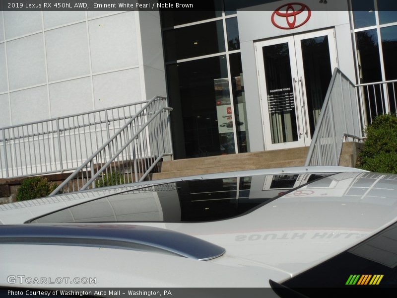 Eminent White Pearl / Noble Brown 2019 Lexus RX 450hL AWD