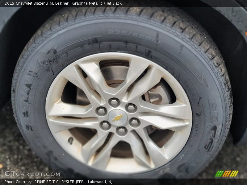 Graphite Metallic / Jet Black 2019 Chevrolet Blazer 3.6L Leather