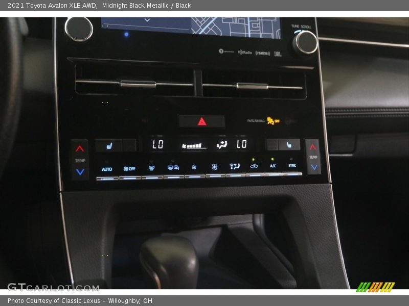 Midnight Black Metallic / Black 2021 Toyota Avalon XLE AWD