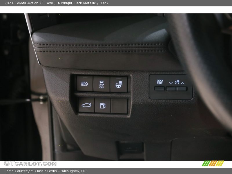 Midnight Black Metallic / Black 2021 Toyota Avalon XLE AWD