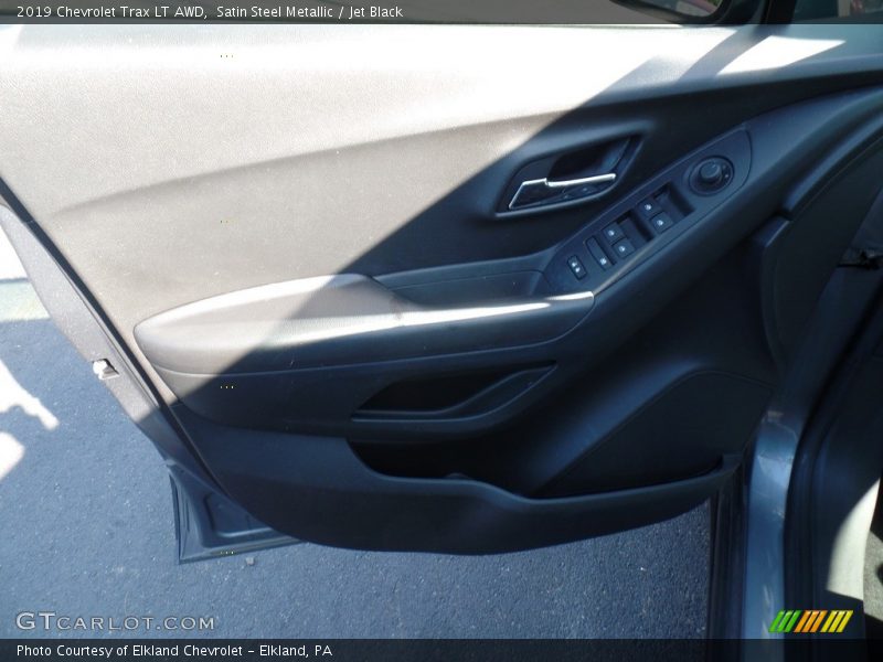 Satin Steel Metallic / Jet Black 2019 Chevrolet Trax LT AWD