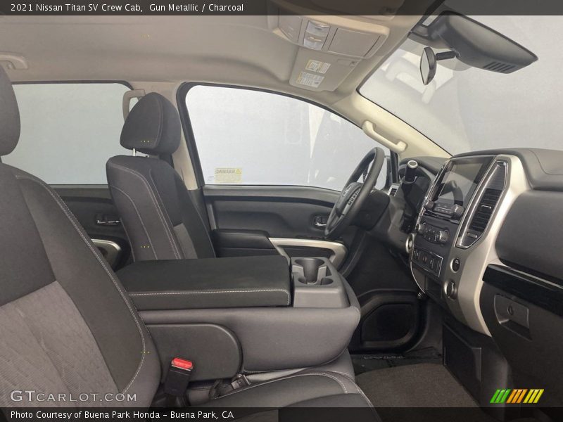 Gun Metallic / Charcoal 2021 Nissan Titan SV Crew Cab