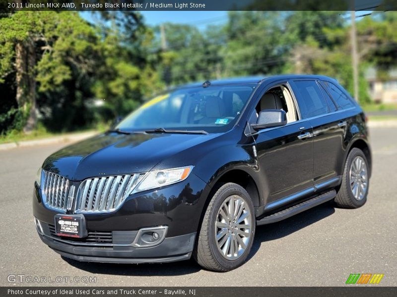 Tuxedo Black Metallic / Medium Light Stone 2011 Lincoln MKX AWD