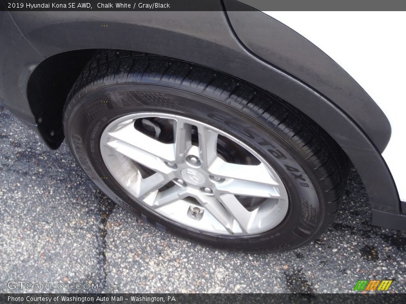 Chalk White / Gray/Black 2019 Hyundai Kona SE AWD