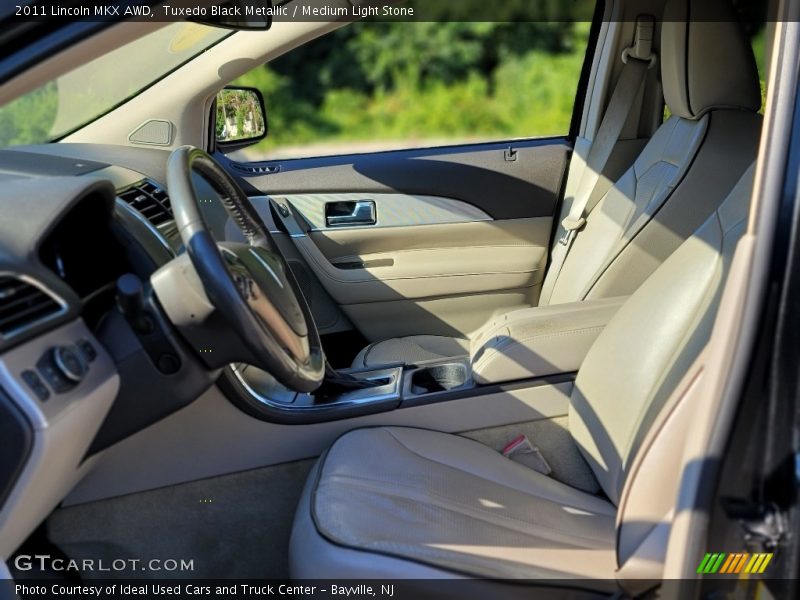 Tuxedo Black Metallic / Medium Light Stone 2011 Lincoln MKX AWD