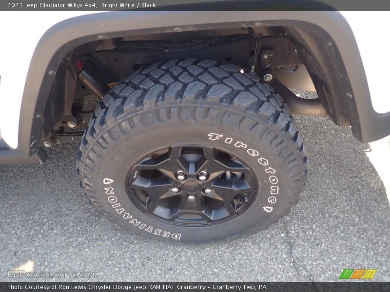 Bright White / Black 2021 Jeep Gladiator Willys 4x4