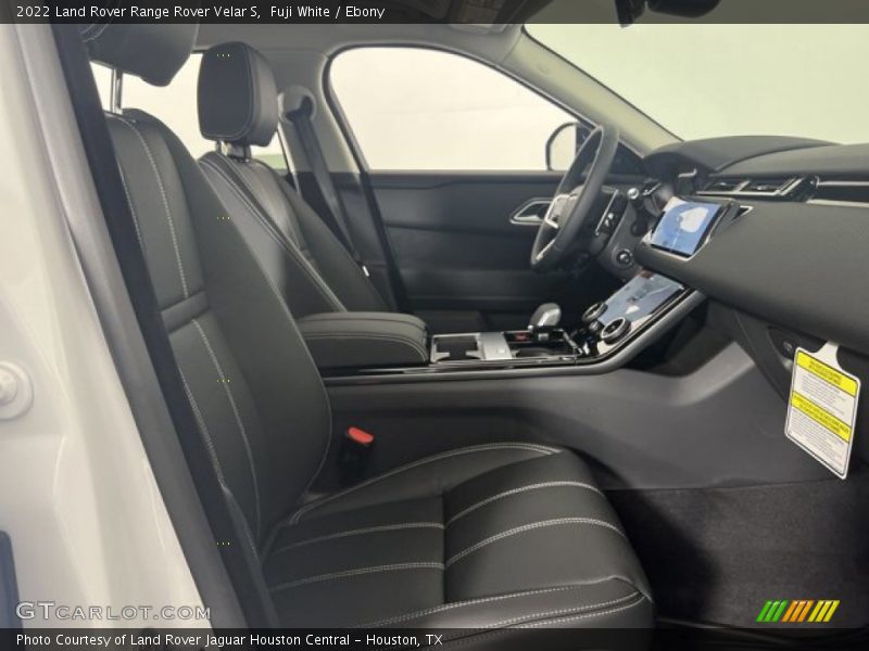 Fuji White / Ebony 2022 Land Rover Range Rover Velar S