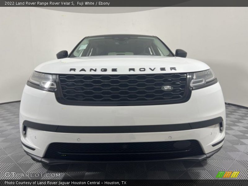 Fuji White / Ebony 2022 Land Rover Range Rover Velar S