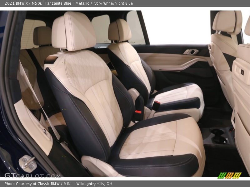 Rear Seat of 2021 X7 M50i