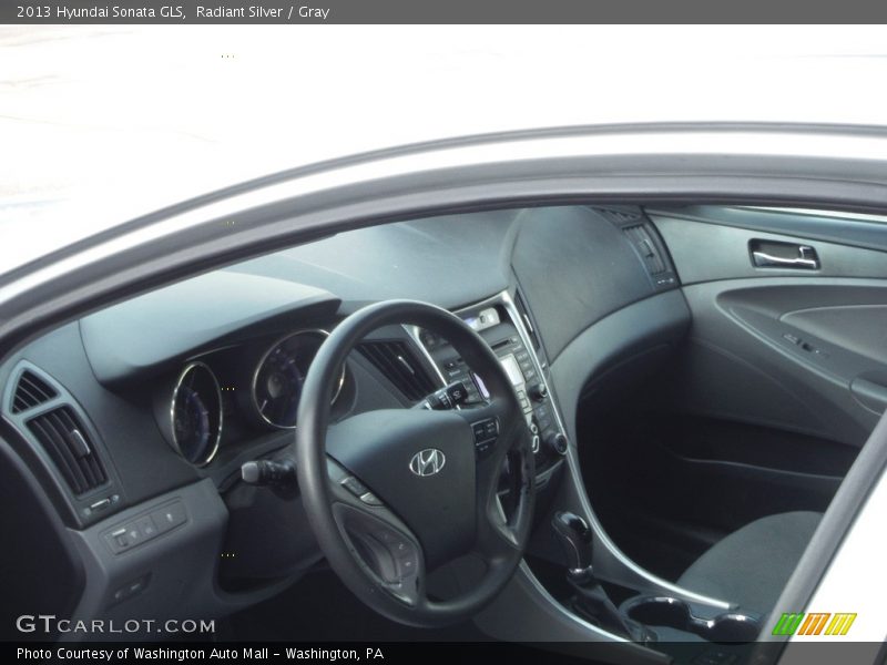 Radiant Silver / Gray 2013 Hyundai Sonata GLS