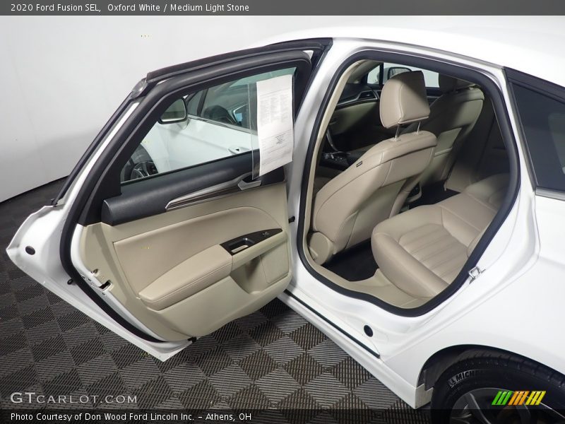Oxford White / Medium Light Stone 2020 Ford Fusion SEL