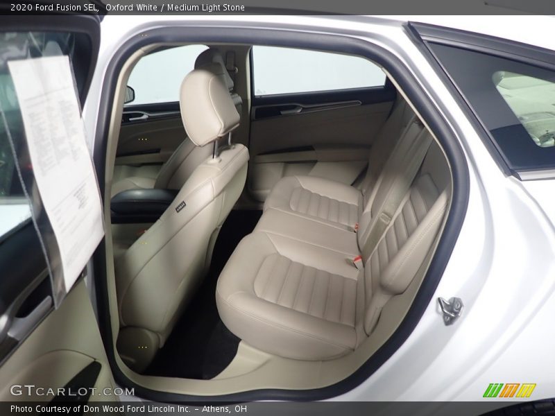 Oxford White / Medium Light Stone 2020 Ford Fusion SEL