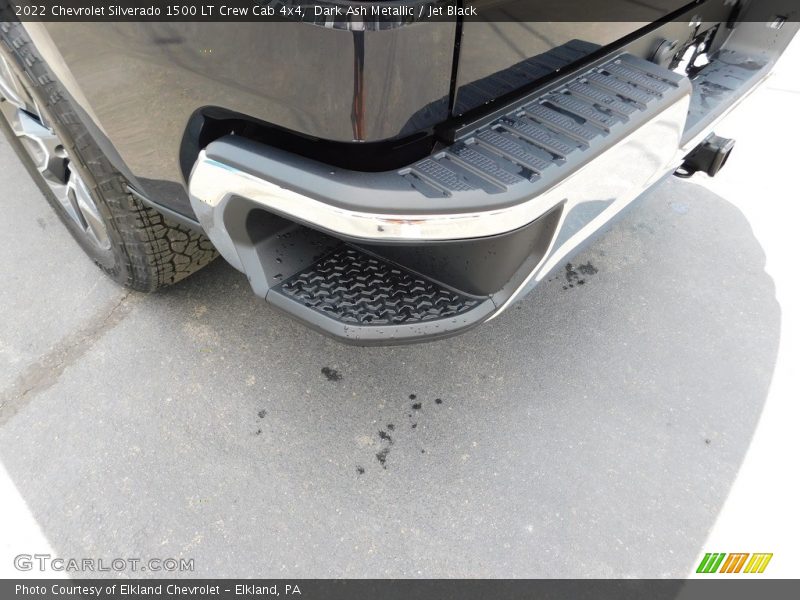 Dark Ash Metallic / Jet Black 2022 Chevrolet Silverado 1500 LT Crew Cab 4x4