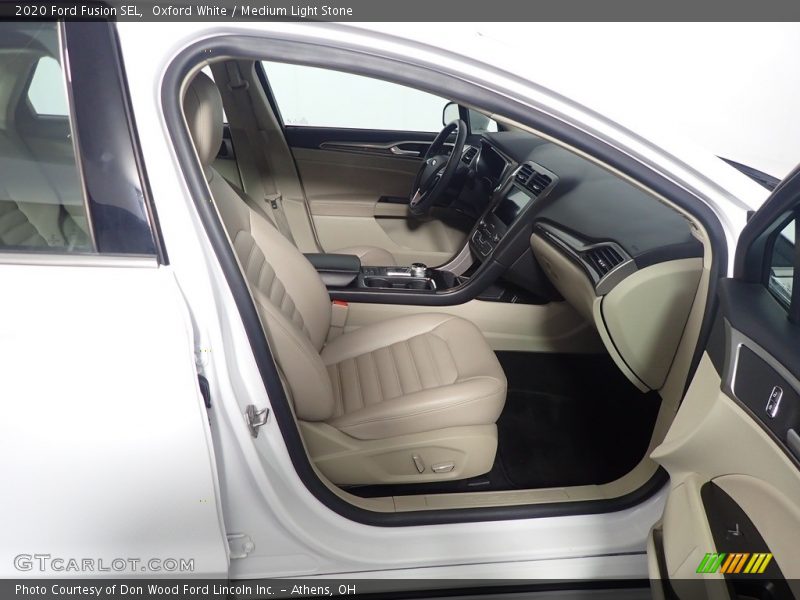 Oxford White / Medium Light Stone 2020 Ford Fusion SEL