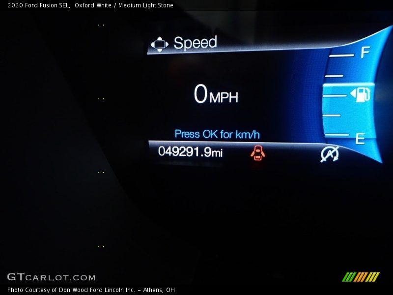 Oxford White / Medium Light Stone 2020 Ford Fusion SEL