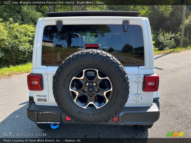 Bright White / Black 2022 Jeep Wrangler Unlimited Rubicon 4XE Hybrid