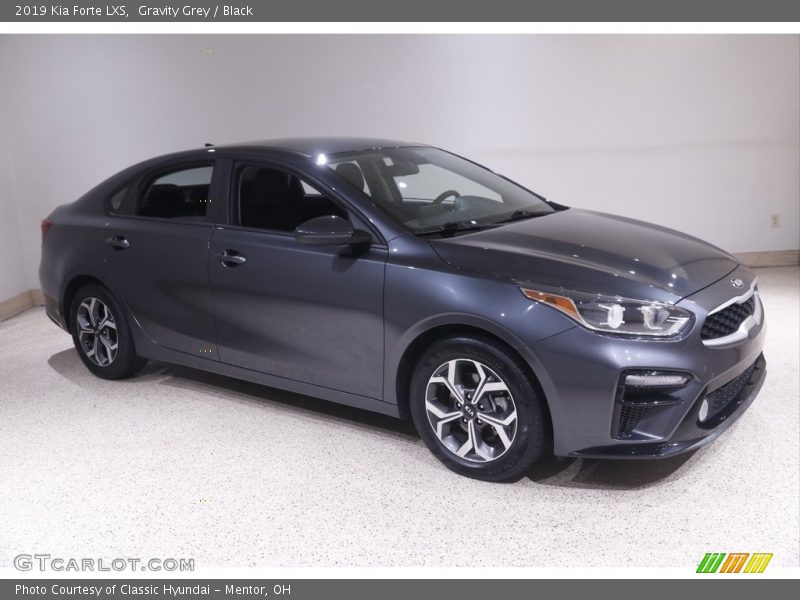 Gravity Grey / Black 2019 Kia Forte LXS