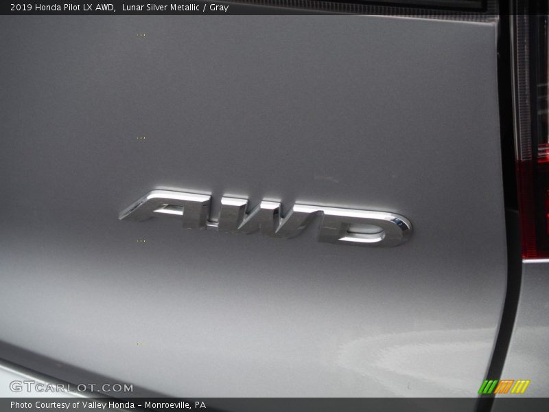 Lunar Silver Metallic / Gray 2019 Honda Pilot LX AWD