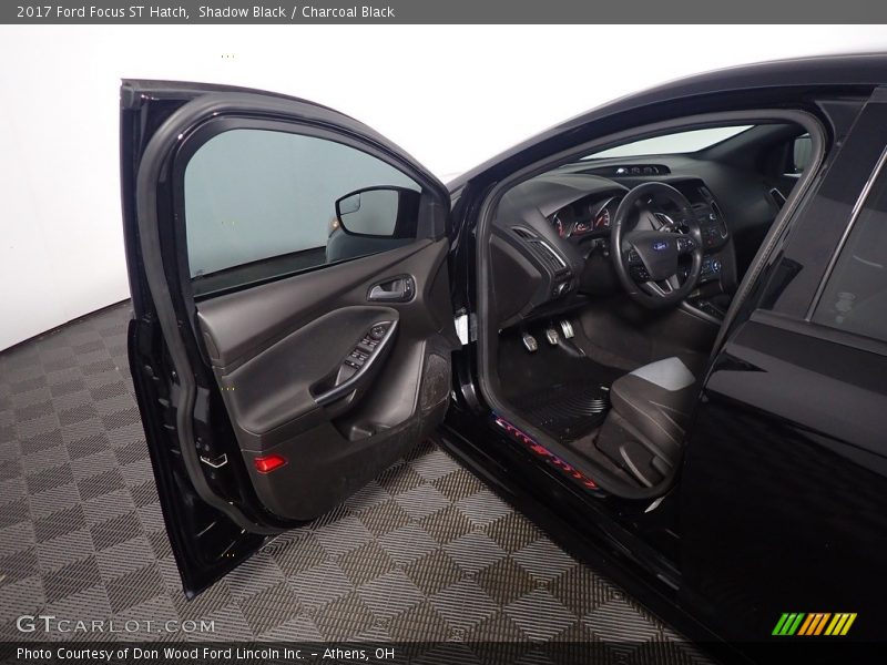 Shadow Black / Charcoal Black 2017 Ford Focus ST Hatch