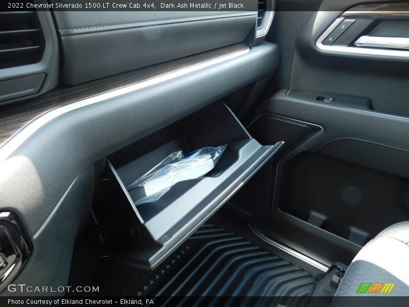 Dark Ash Metallic / Jet Black 2022 Chevrolet Silverado 1500 LT Crew Cab 4x4