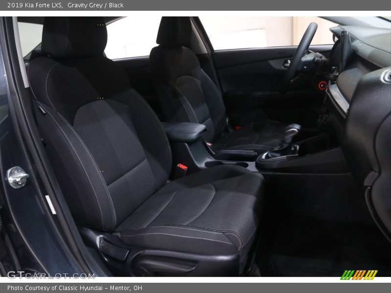 Gravity Grey / Black 2019 Kia Forte LXS
