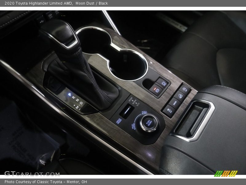 Moon Dust / Black 2020 Toyota Highlander Limited AWD