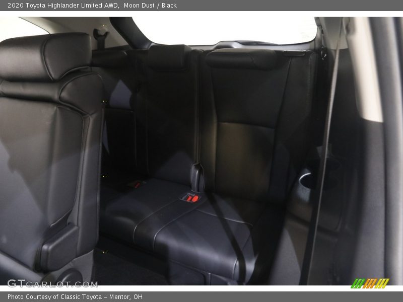 Moon Dust / Black 2020 Toyota Highlander Limited AWD