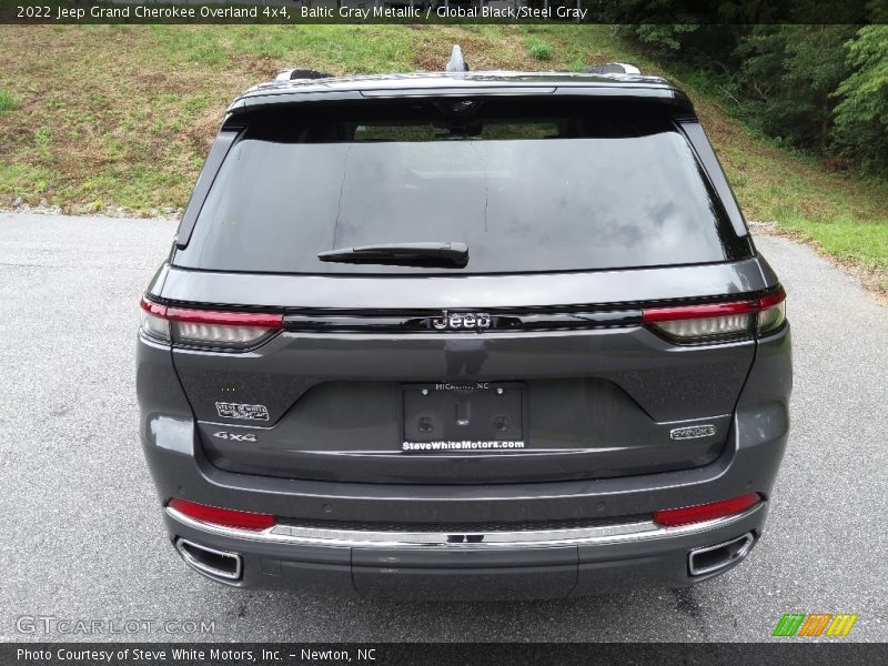 Baltic Gray Metallic / Global Black/Steel Gray 2022 Jeep Grand Cherokee Overland 4x4