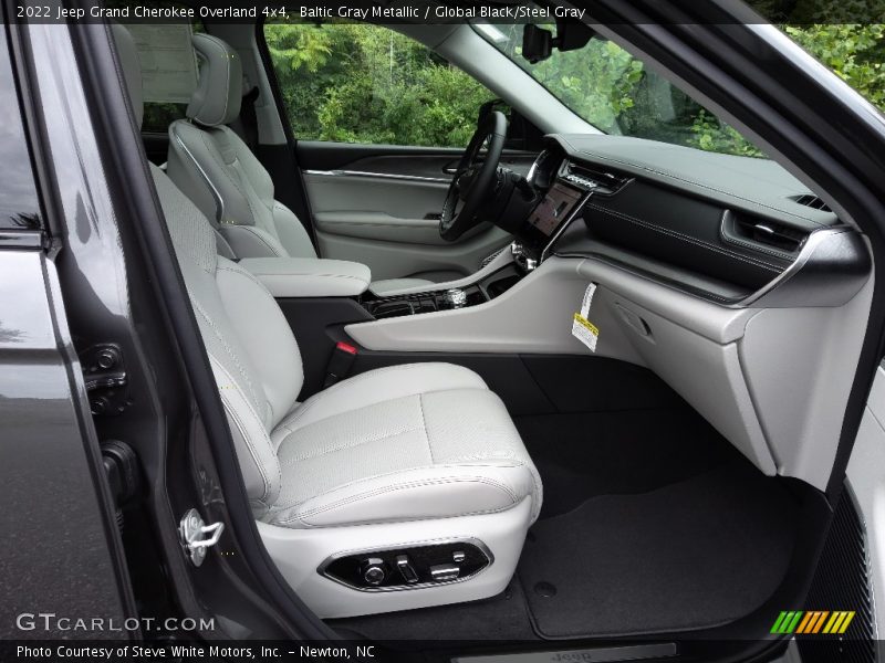 Front Seat of 2022 Grand Cherokee Overland 4x4