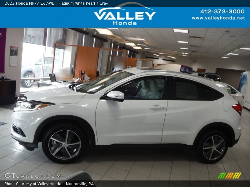 Platinum White Pearl / Gray 2022 Honda HR-V EX AWD