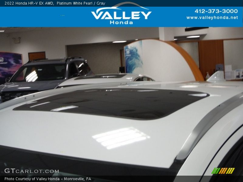 Platinum White Pearl / Gray 2022 Honda HR-V EX AWD