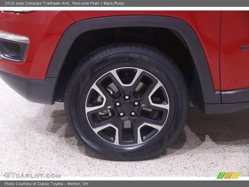 Red-Line Pearl / Black/Ruby 2019 Jeep Compass Trailhawk 4x4