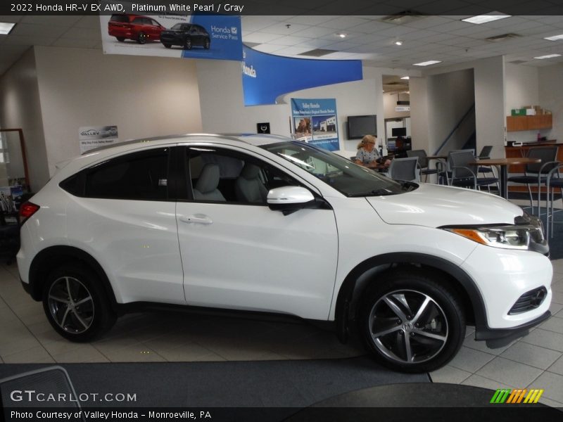 Platinum White Pearl / Gray 2022 Honda HR-V EX AWD