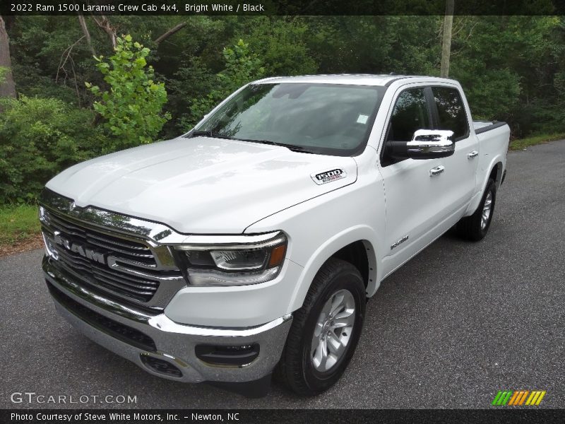 Bright White / Black 2022 Ram 1500 Laramie Crew Cab 4x4