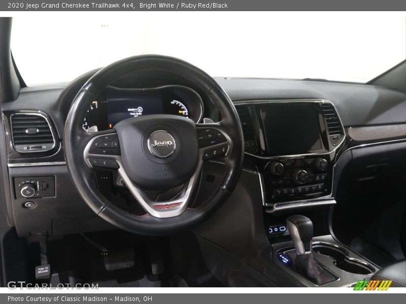 Bright White / Ruby Red/Black 2020 Jeep Grand Cherokee Trailhawk 4x4
